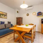 Stunning Apartment In Zadar With Wifi