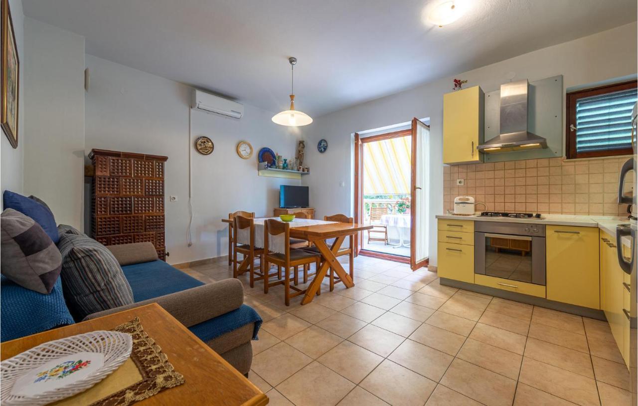 Stunning In With Wifi Apartament